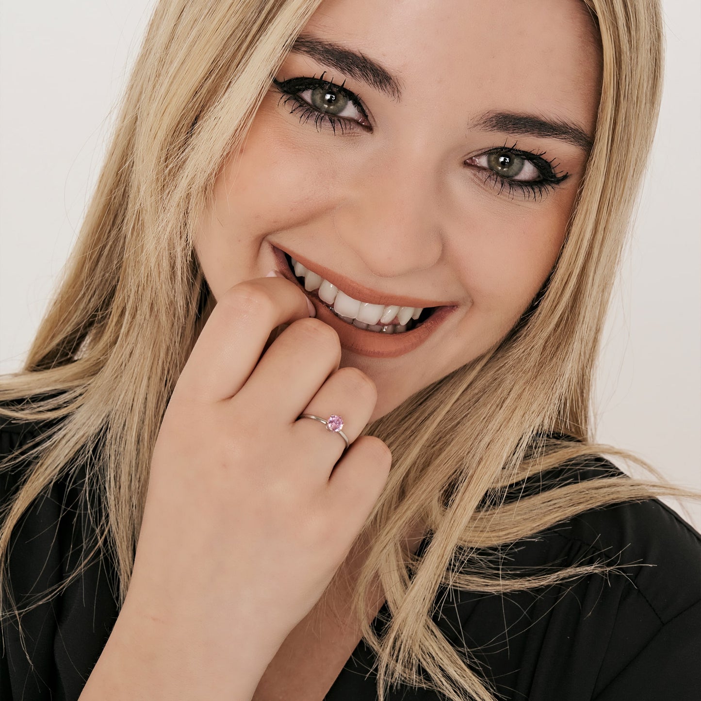 WOMEN'S STEEL SOLITAIRE RING WITH PINK CRYSTAL