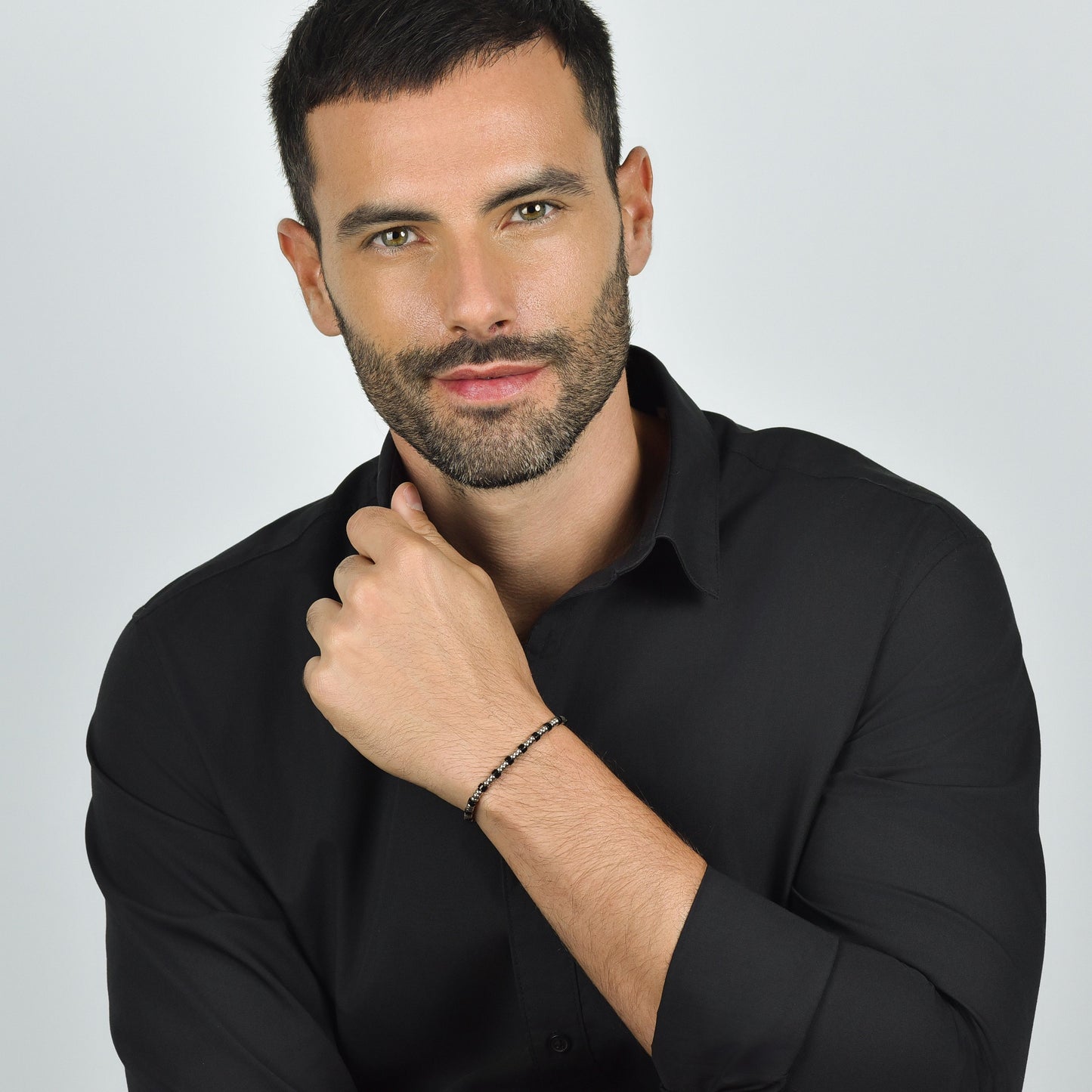 STEEL MEN'S BRACELET WITH SILVER ELEMENTS AND BLACK STONES