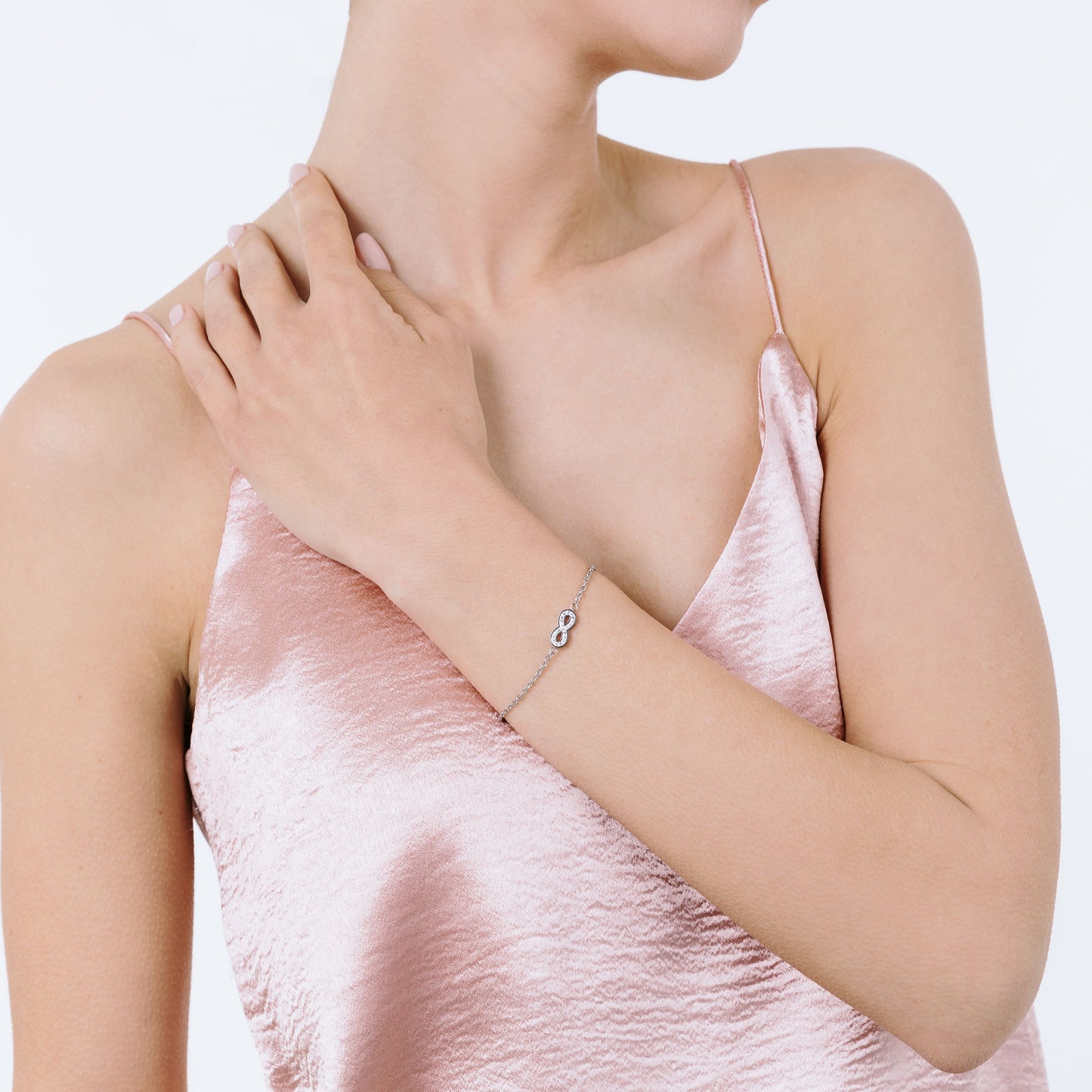 WOMEN'S STEEL BRACELET WITH INFINITY AND CRYSTALS