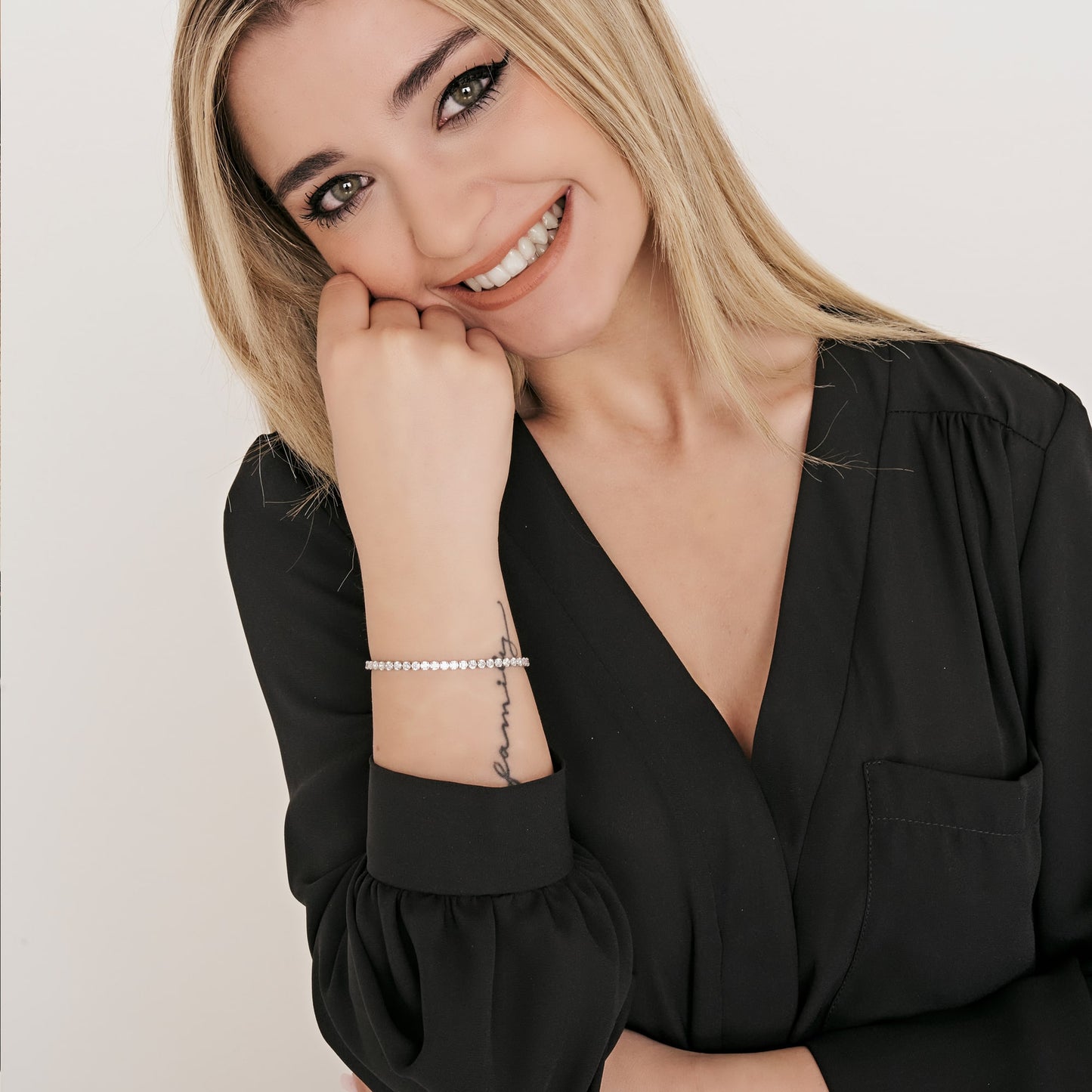 WOMEN'S STEEL TENNIS BRACELET WITH WHITE CRYSTALS