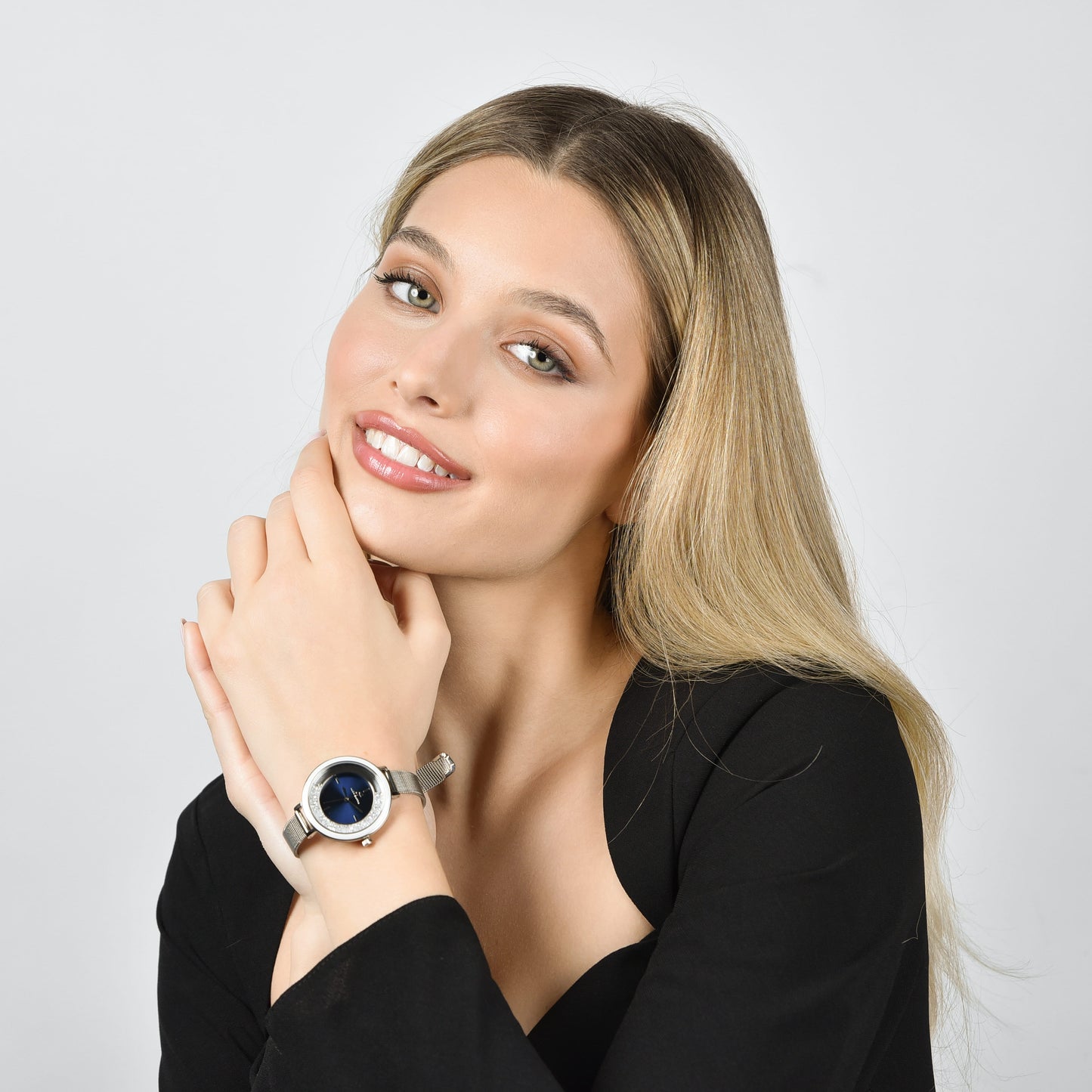 WOMEN'S WATCH WITH STEEL CASE WHITE CERAMIC BEZEL