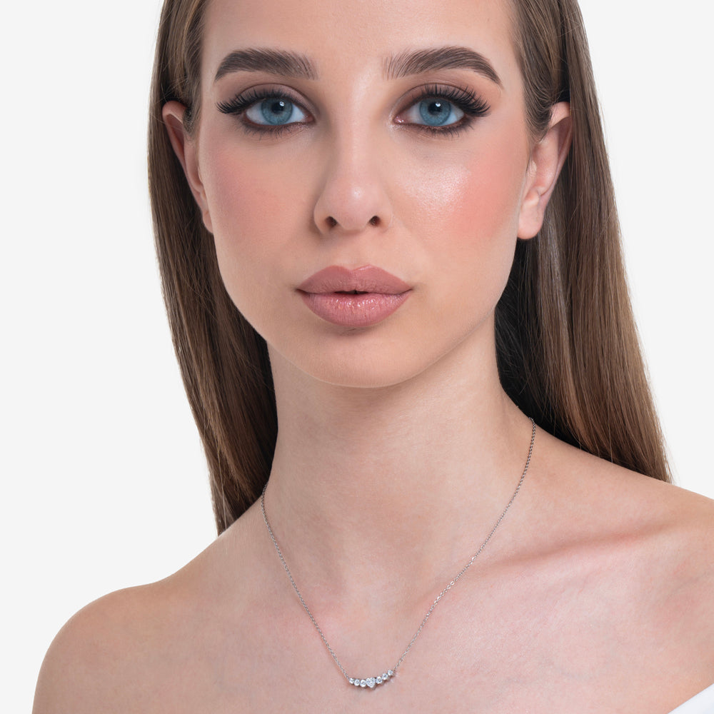 WOMEN'S STEEL NECKLACE WITH HEART AND WHITE CRYSTALS