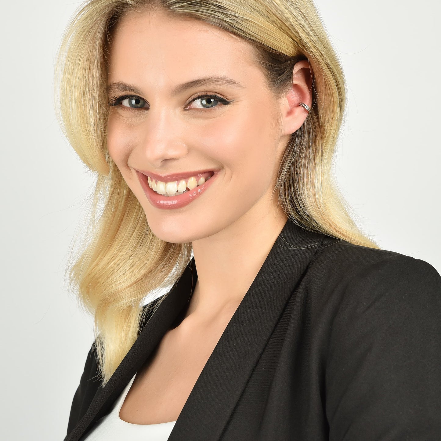 WOMEN'S STEEL EAR CUFF