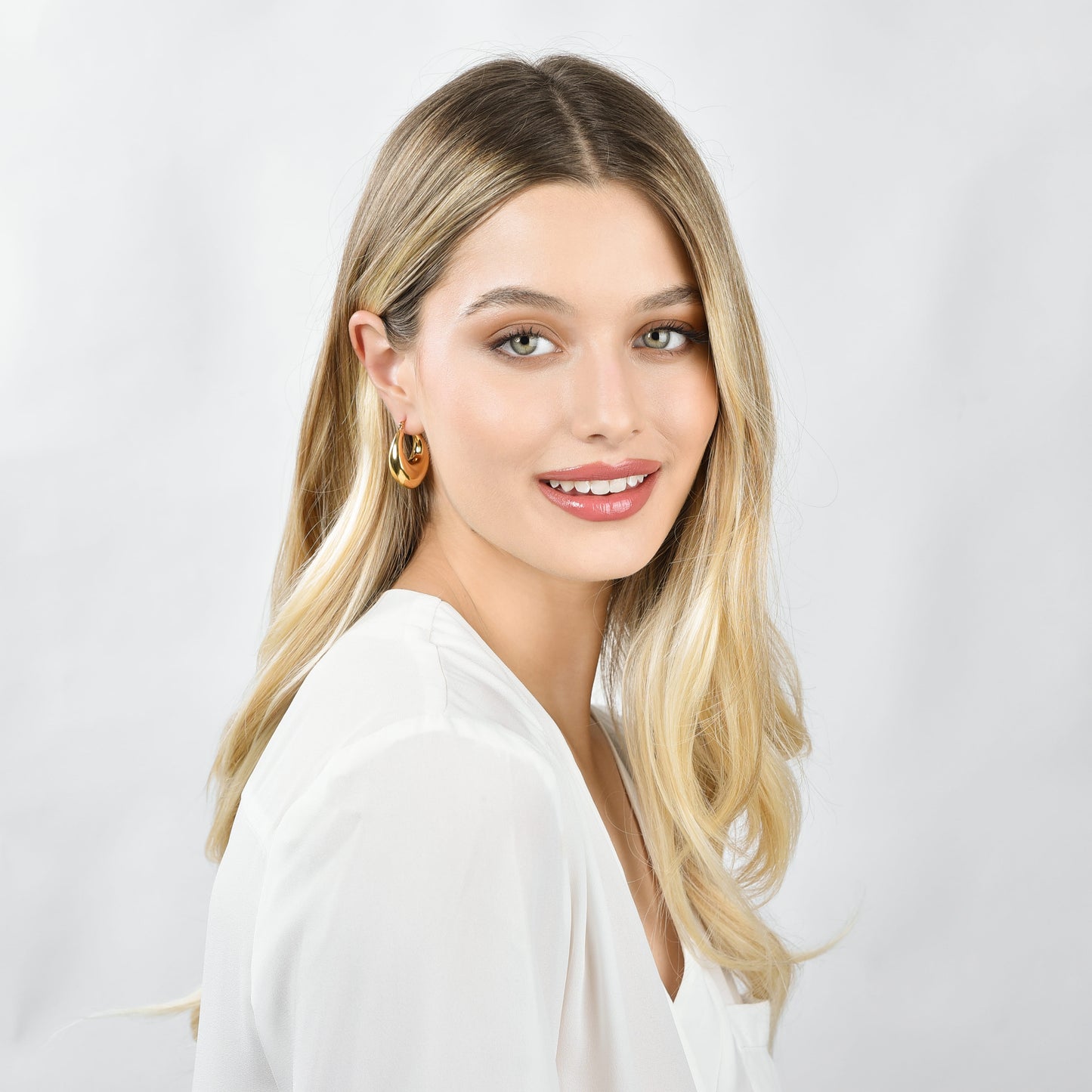 WOMEN'S IP GOLD STEEL HOOPS EARRINGS