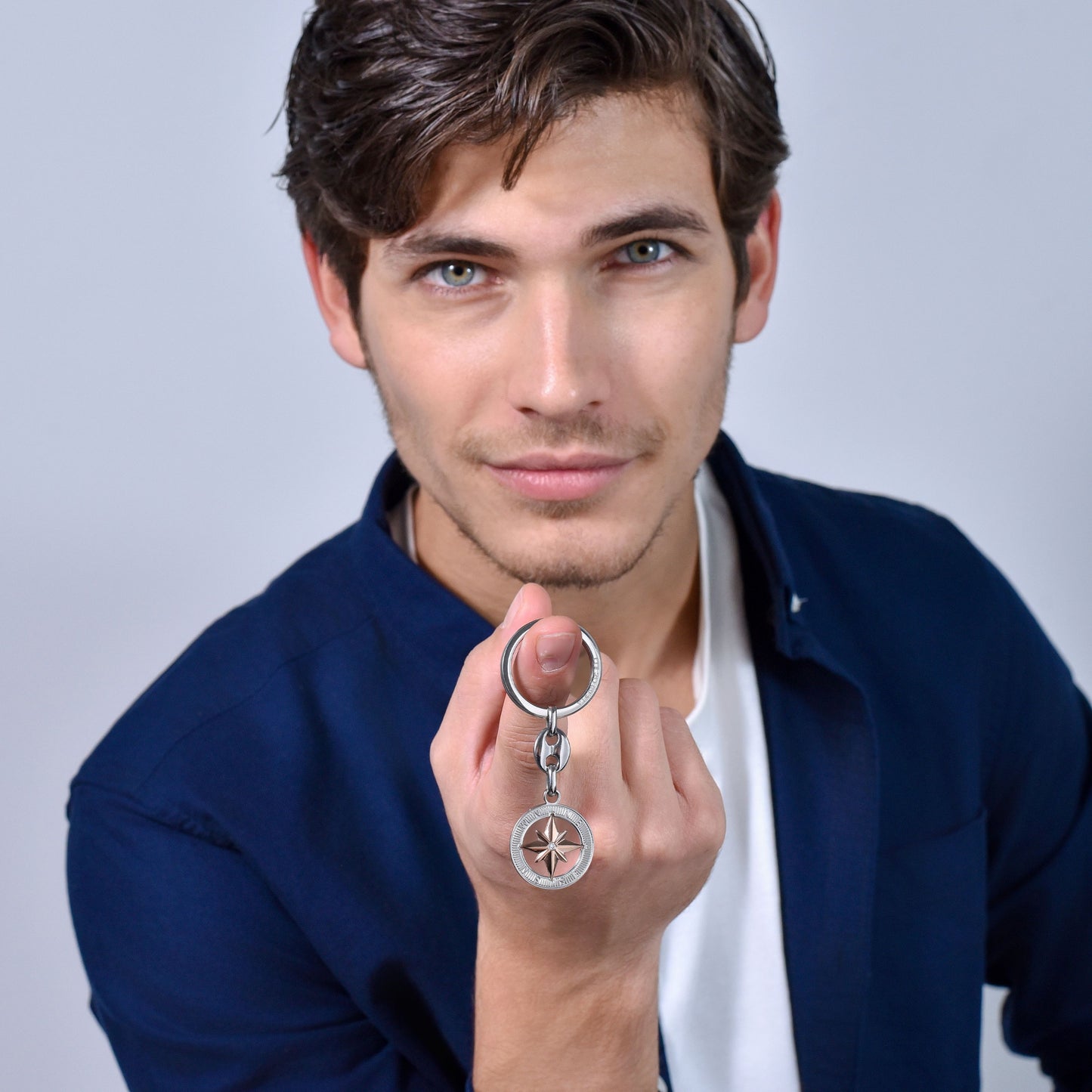 STEEL MAN KEYCHAIN WITH IP ROSE WIND ROSE