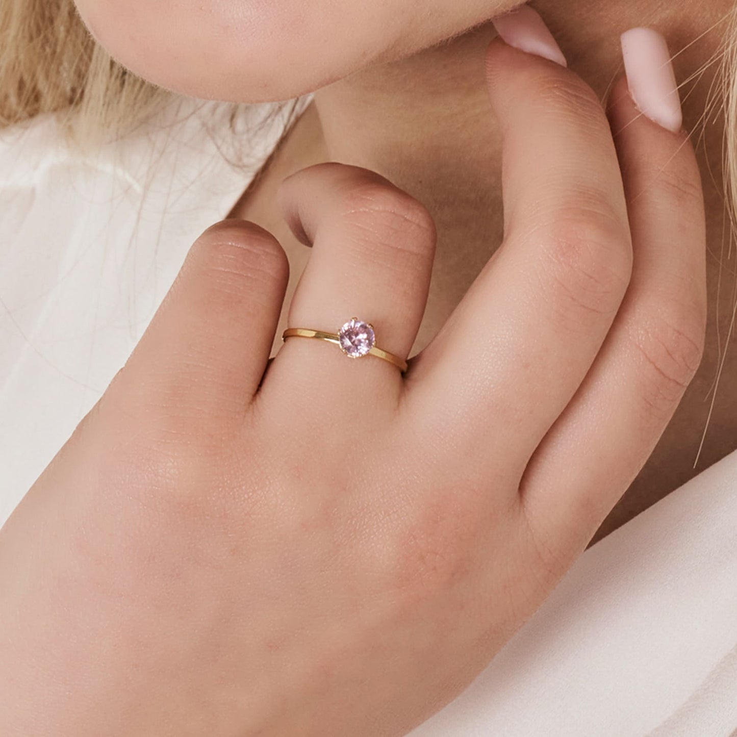 WOMEN'S STEEL SOLITAIRE RING WITH PINK CRYSTAL