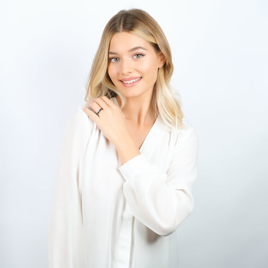 WOMEN'S ADJUSTABLE STEEL RING WITH MULTICOLOR CRYSTALS