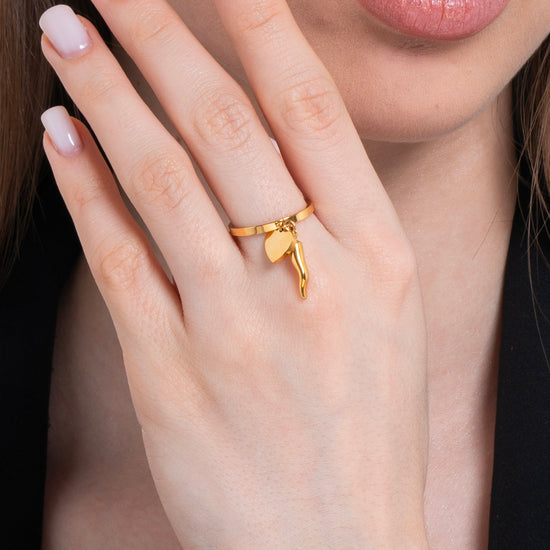 ANELLO DONNA IN ACCIAIO IP GOLD CON CORNO E CUORE