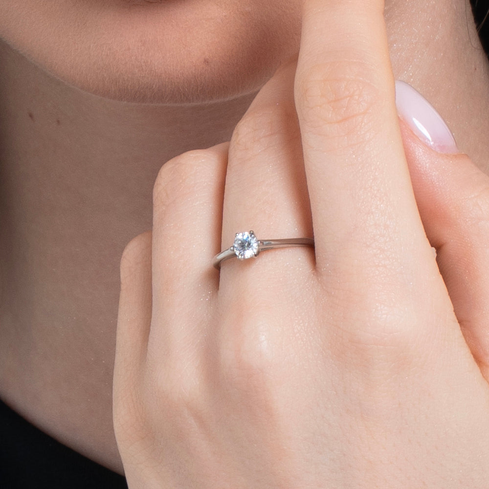 WOMEN'S STEEL RING WITH WHITE CRYSTAL