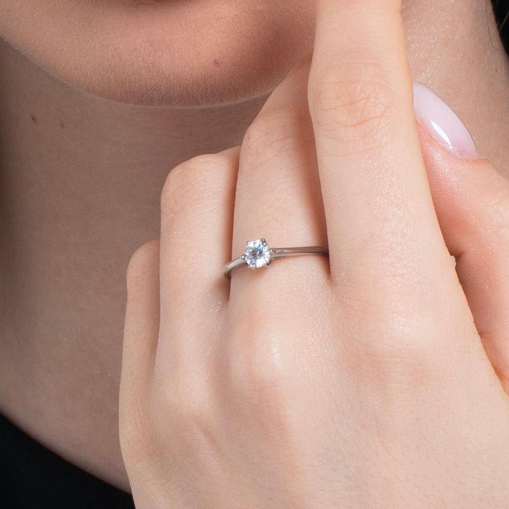 WOMEN'S STEEL RING WITH WHITE CRYSTAL