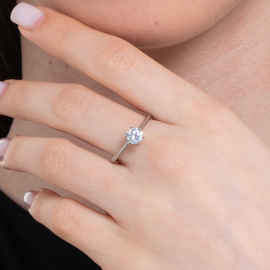 WOMEN'S STEEL RING WITH WHITE CRYSTAL