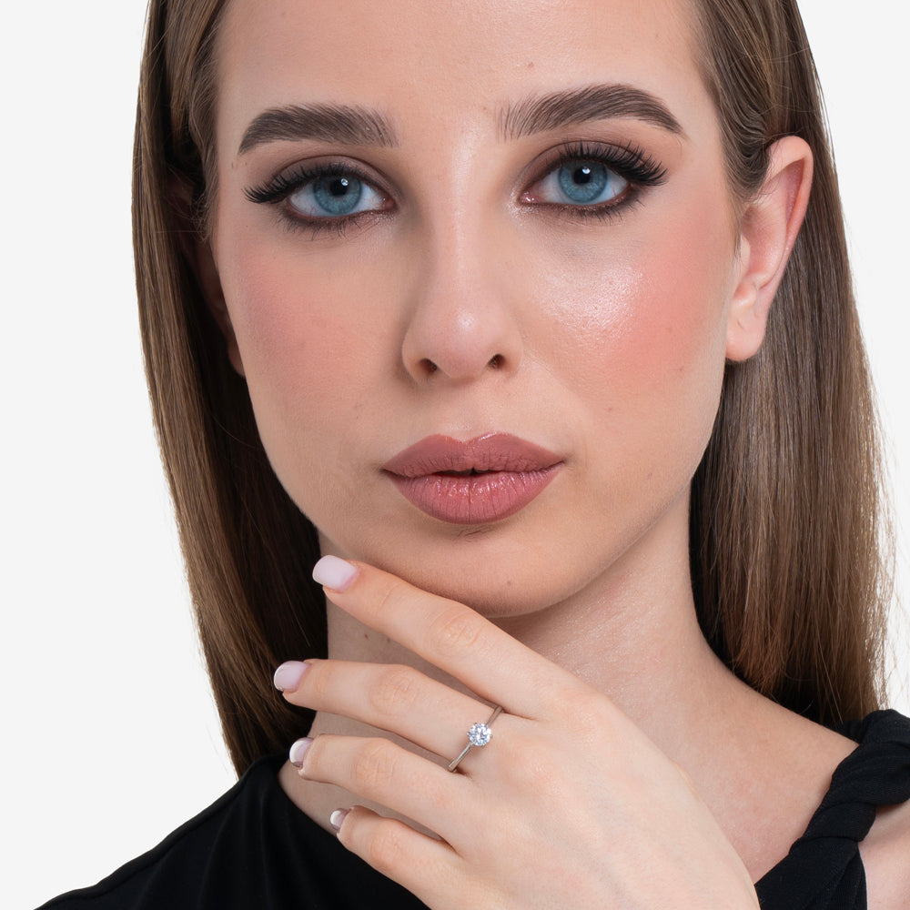 WOMEN'S STEEL RING WITH WHITE CRYSTAL