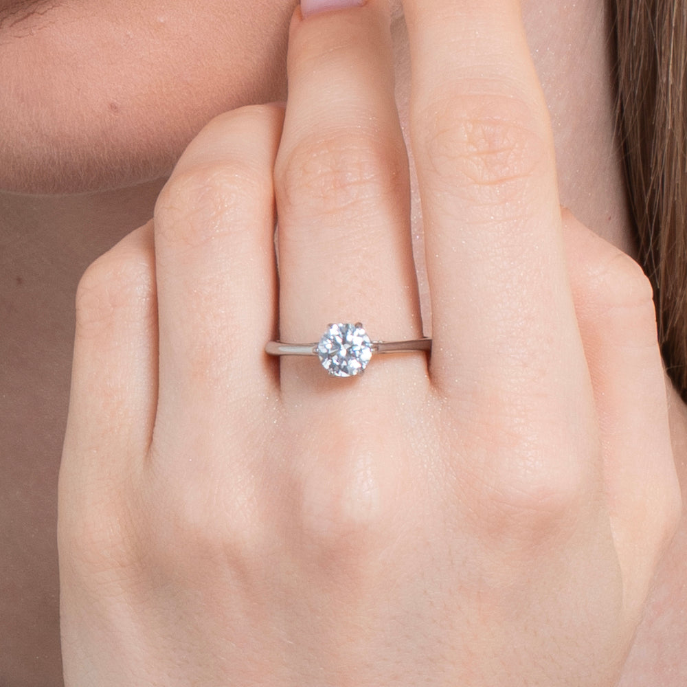 WOMEN'S STEEL RING WITH WHITE CRYSTAL
