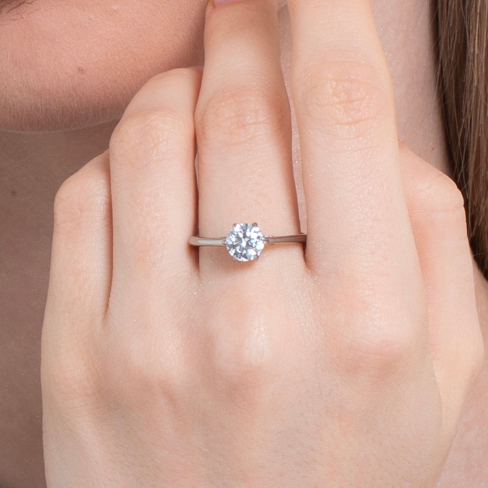 WOMEN'S STEEL RING WITH WHITE CRYSTAL