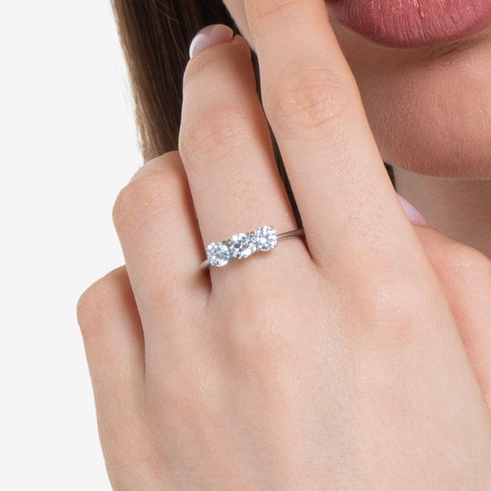 WOMEN'S STEEL RING WITH WHITE CRYSTALS