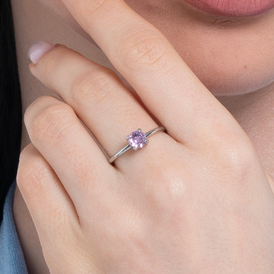 WOMAN STEEL RING