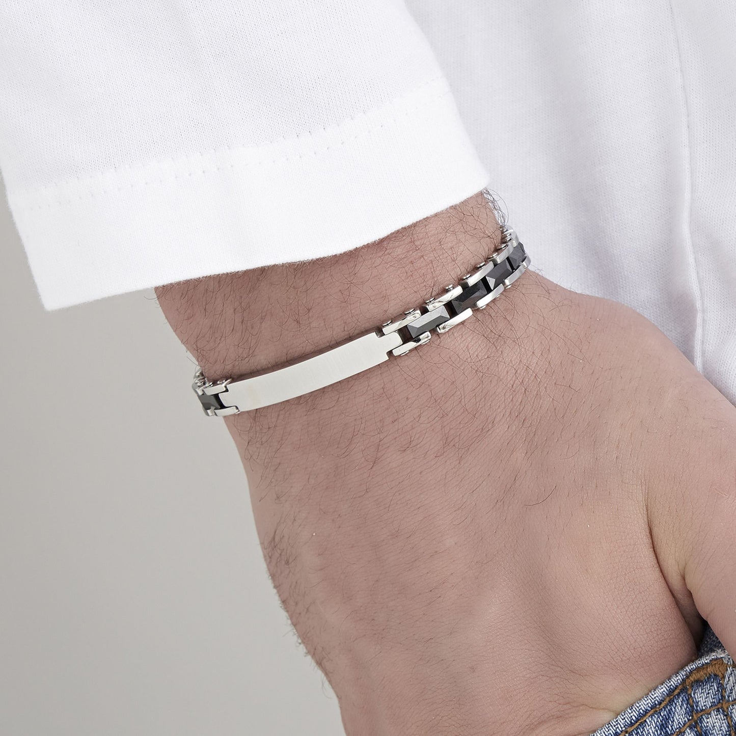 MEN'S BRACELET IN STEEL WITH BLACK CERAMIC ELEMENTS AND BLACK KNITTING Luca Barra