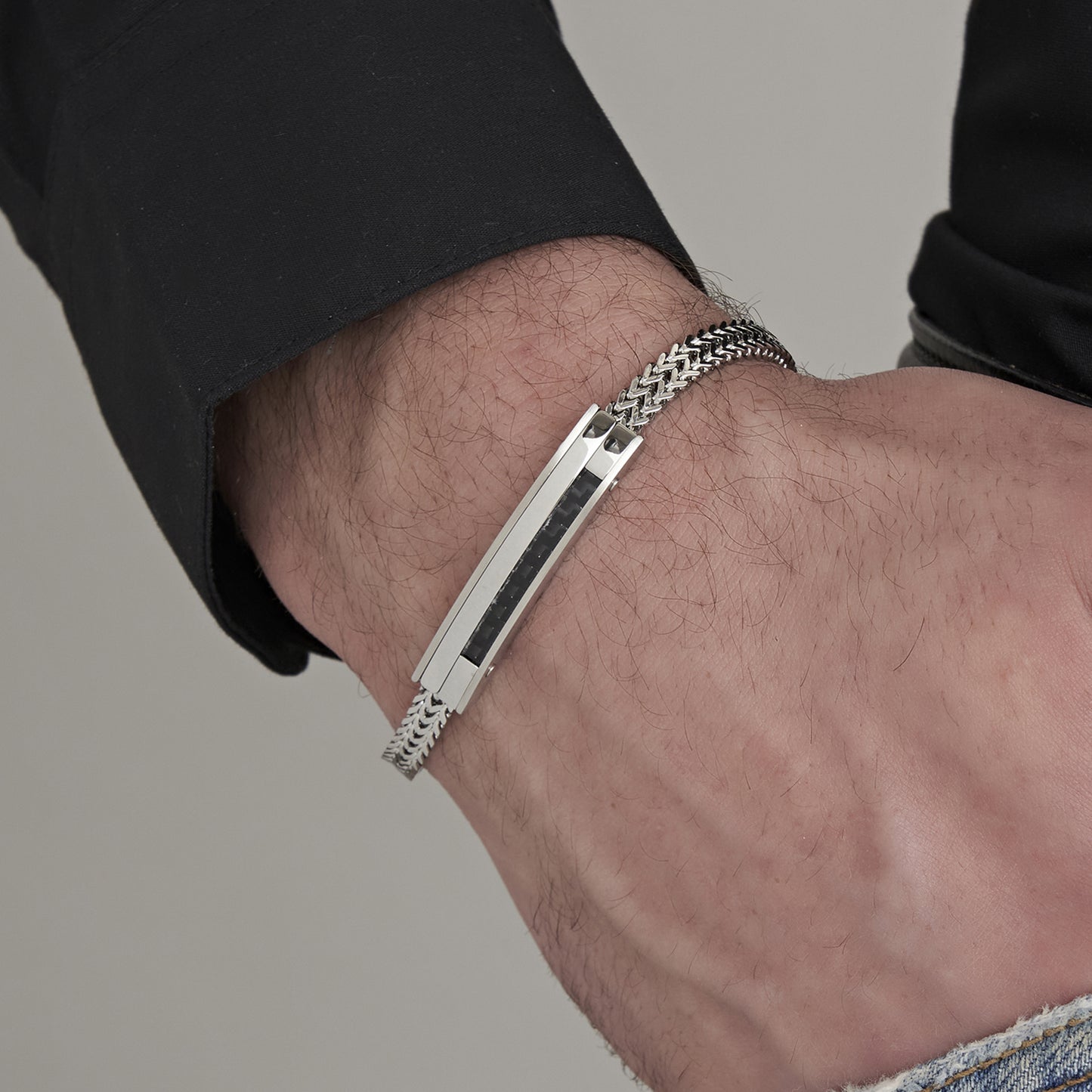 STEEL MEN'S BRACELET WITH CARBON FIBER PLATE AND BLACK ELEMENT