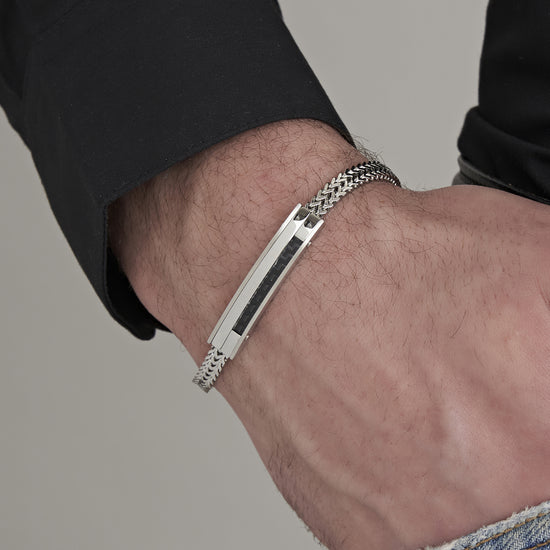 STEEL MEN'S BRACELET WITH CARBON FIBER PLATE AND BLACK ELEMENT