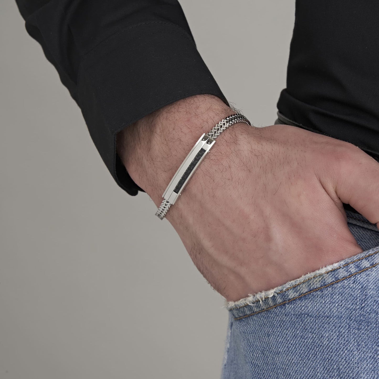 STEEL MEN'S BRACELET WITH CARBON FIBER PLATE AND BLACK ELEMENT