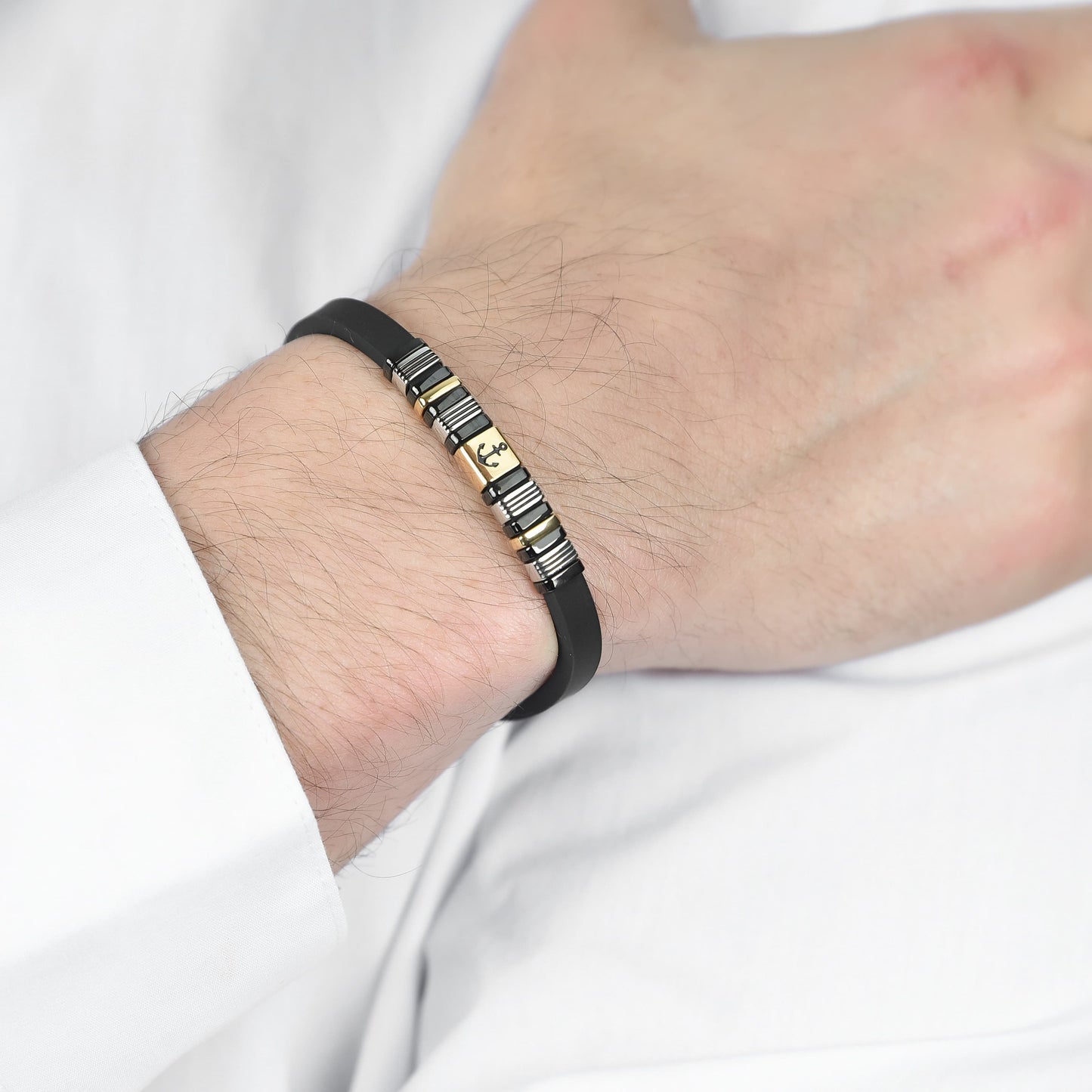 BLACK SILICONE MEN'S BRACELET WITH IP GOLD AND BLACK STEEL ELEMENTS WITH ANCHOR