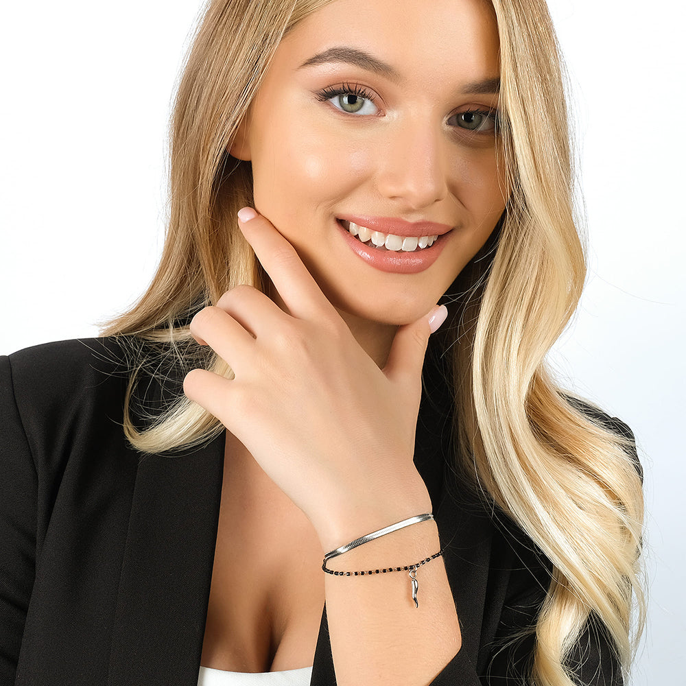 WOMEN'S STEEL BRACELET WITH HORN AND BLACK ELEMENTS