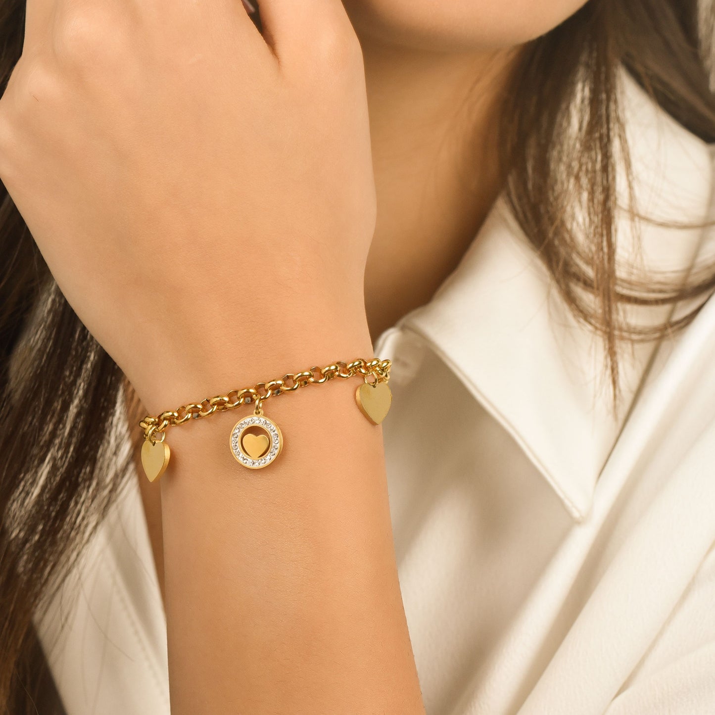 WOMEN'S STEEL BRACELET WITH HEARTS AND WHITE CRYSTALS
