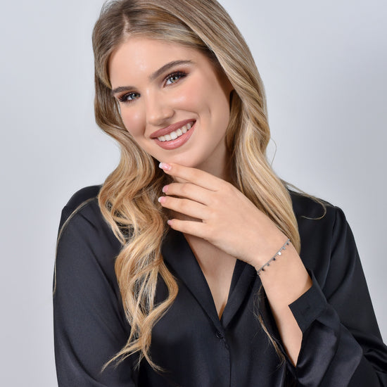 WOMEN'S STEEL BRACELET WITH CIRCLES