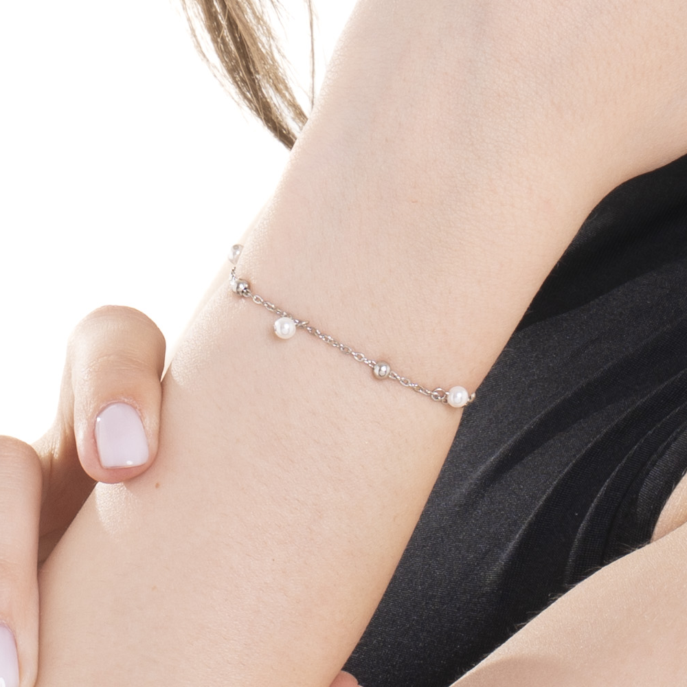 WOMEN'S STEEL BRACELET WITH WHITE PEARLS