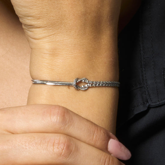 BRACCIALE DONNA IN ACCIAIO CON NODO