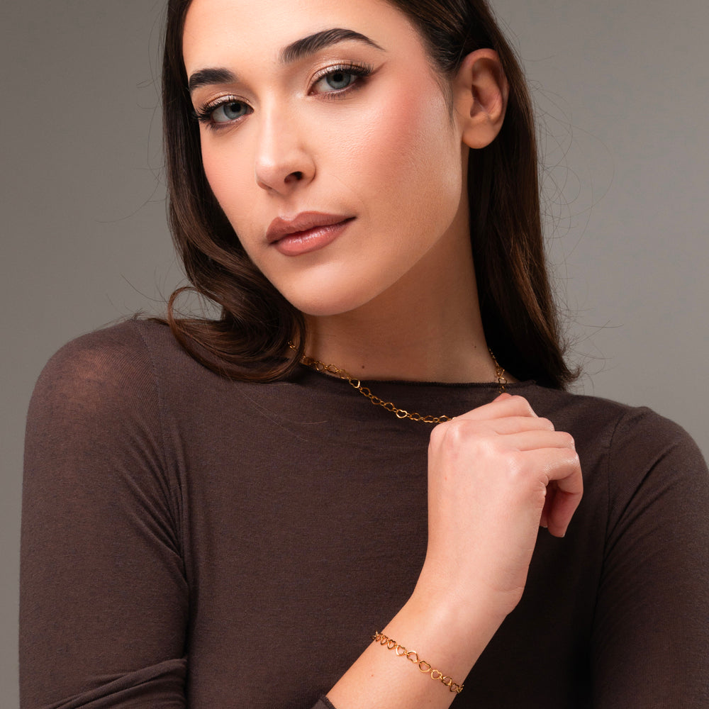 WOMEN'S IP GOLD STEEL BRACELET WITH HEARTS