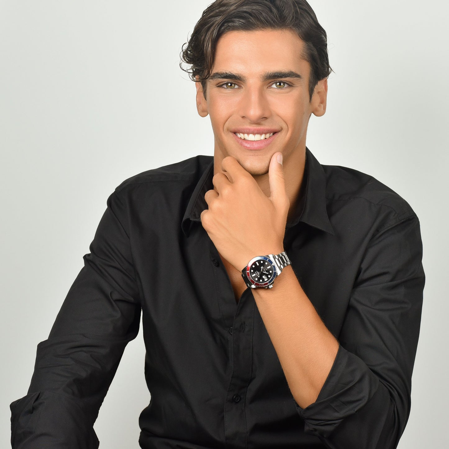 MEN'S WATCH WITH STEEL CASE BLUE AND RED BEZEL