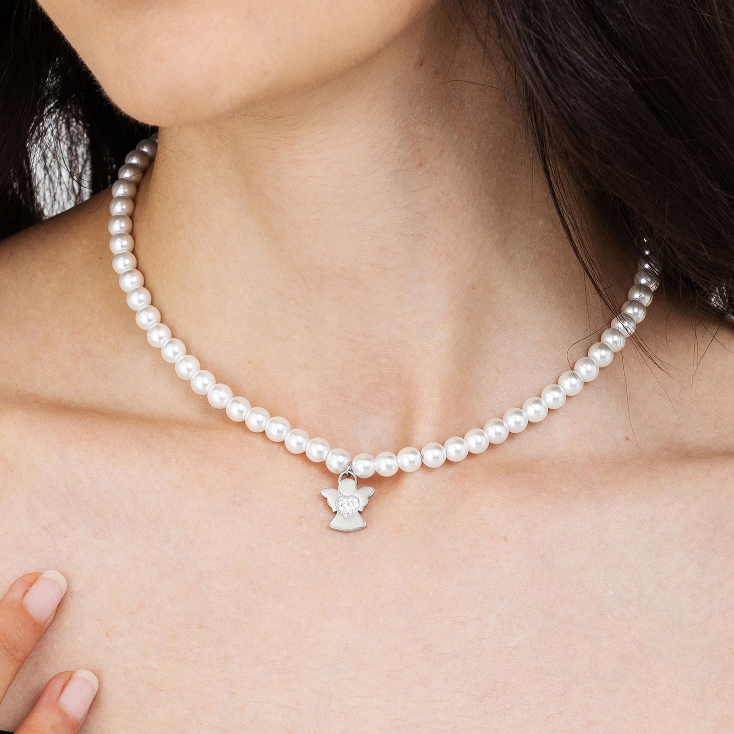 WOMAN'S WHITE PEARL NECKLACE WITH ANGEL Luca Barra