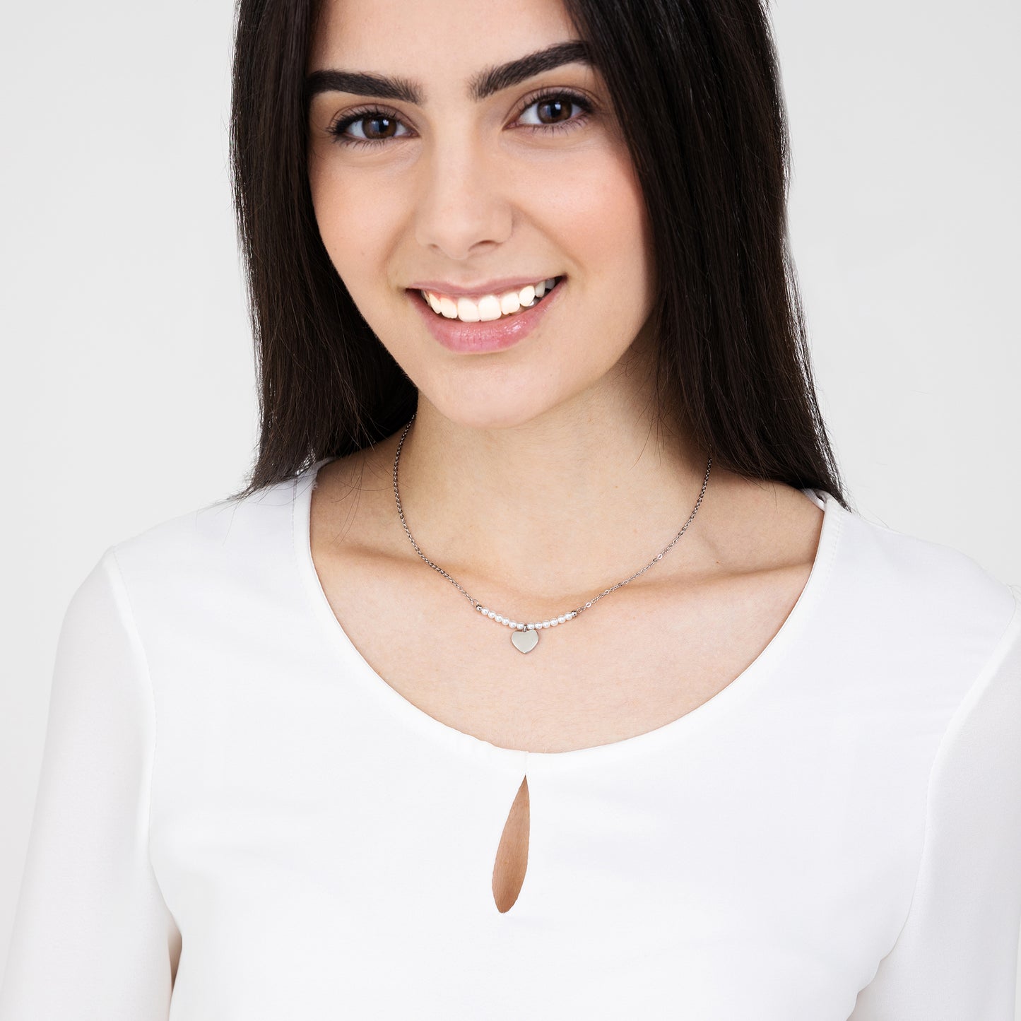 IP GOLD STEEL WOMEN'S NECKLACE WITH HEART AND WHITE PEARLS