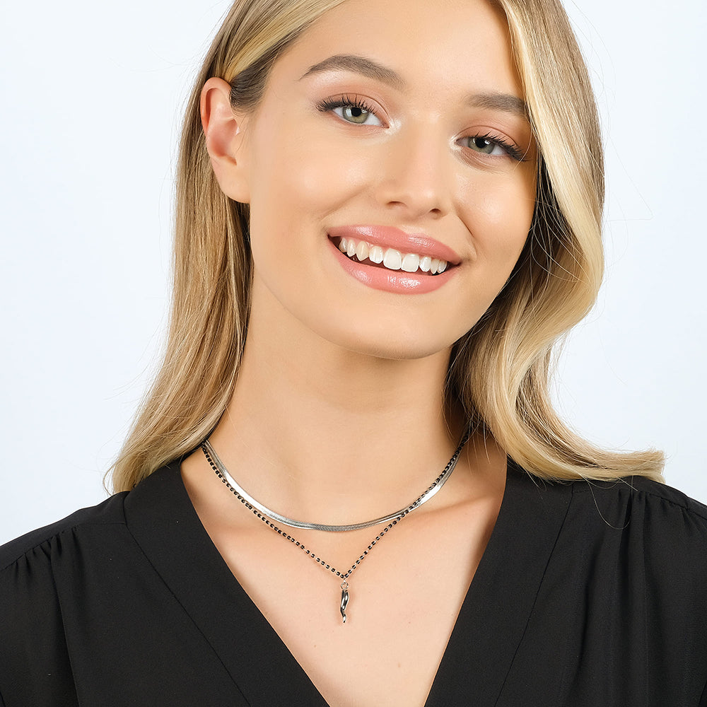 STEEL WOMEN'S NECKLACE WITH HORN AND BLACK ELEMENTS
