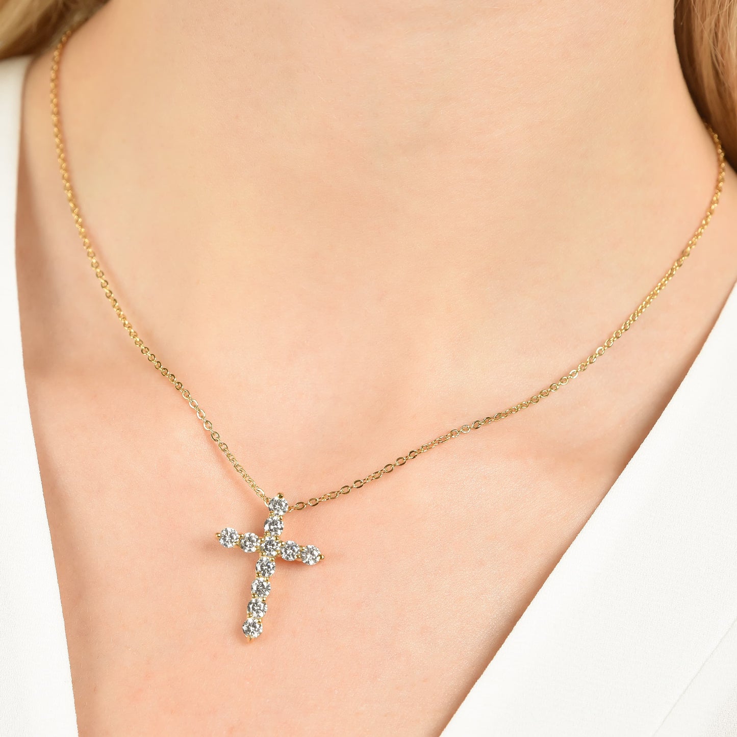 WOMAN'S NECKLACE IN IP GOLD STEEL WITH CROSS WITH WHITE CRYSTALS Luca Barra