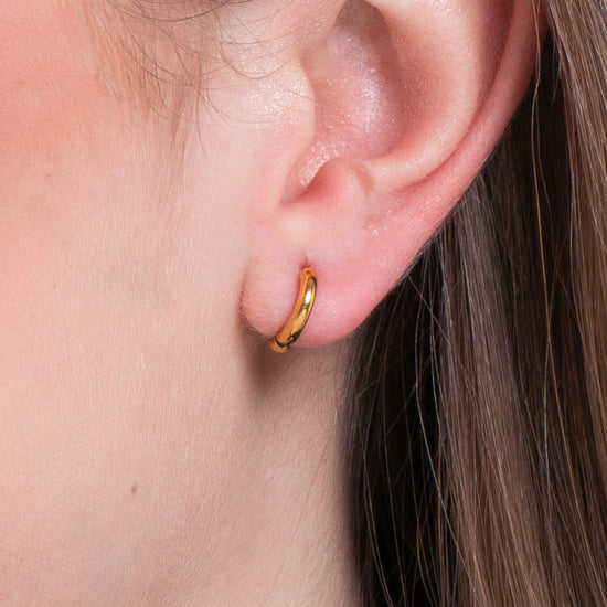 WOMEN'S GOLD-PLATED STEEL HOOP EARRINGS