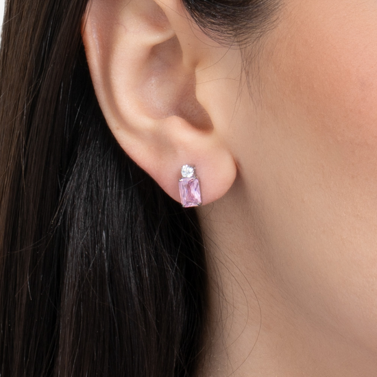 Carica immagine nella Galleria ORECCHINI DONNA IN ACCIAIO CON ZIRCONI ROSA E BIANCO
