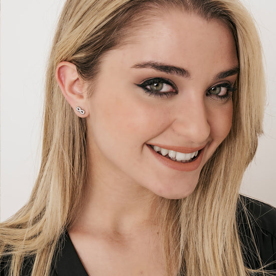 Upload image to Gallery WOMAN'S STEEL EARRINGS WITH INFINITE AND CRYSTALS
